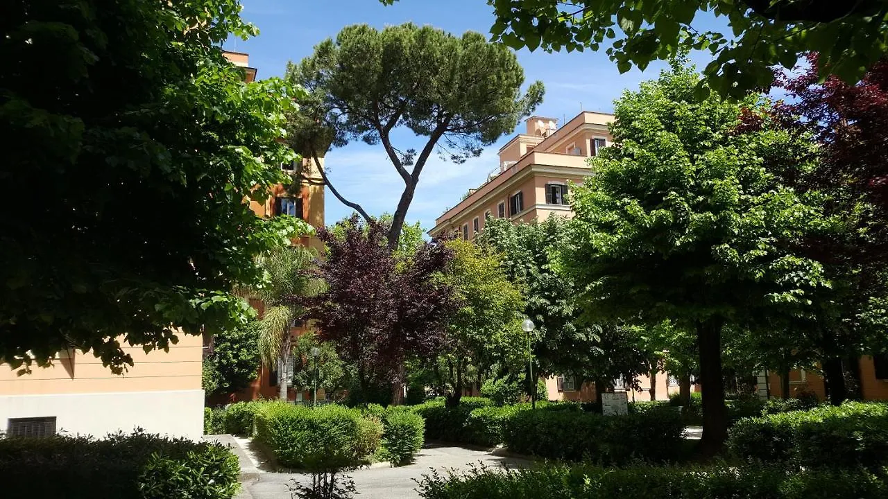 Bed & Breakfast A Casa Di Lia A Roma 2*, Рим Италия